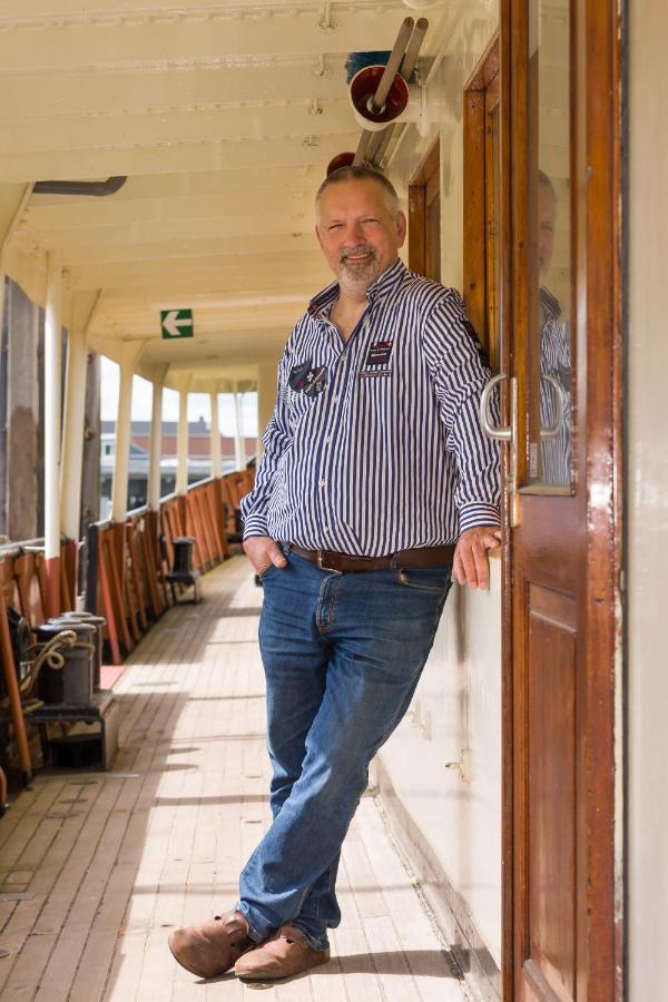 De Logeerboot Dordrecht Bed & Breakfast Bagian luar foto