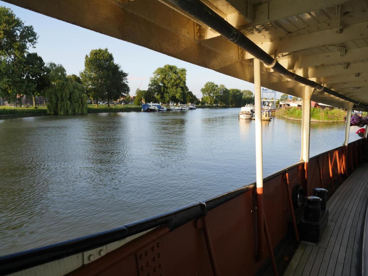 De Logeerboot Dordrecht Bed & Breakfast Bagian luar foto