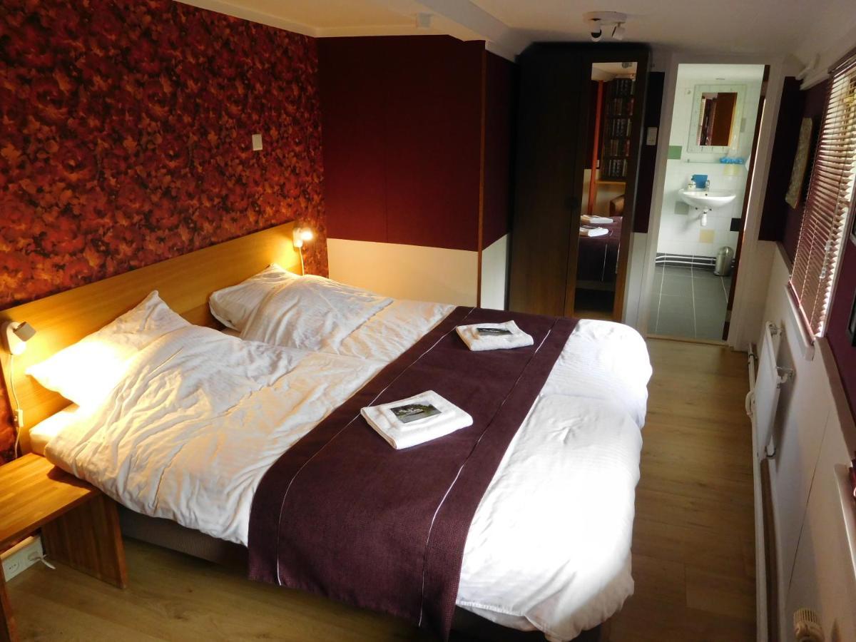 De Logeerboot Dordrecht Bed & Breakfast Bagian luar foto