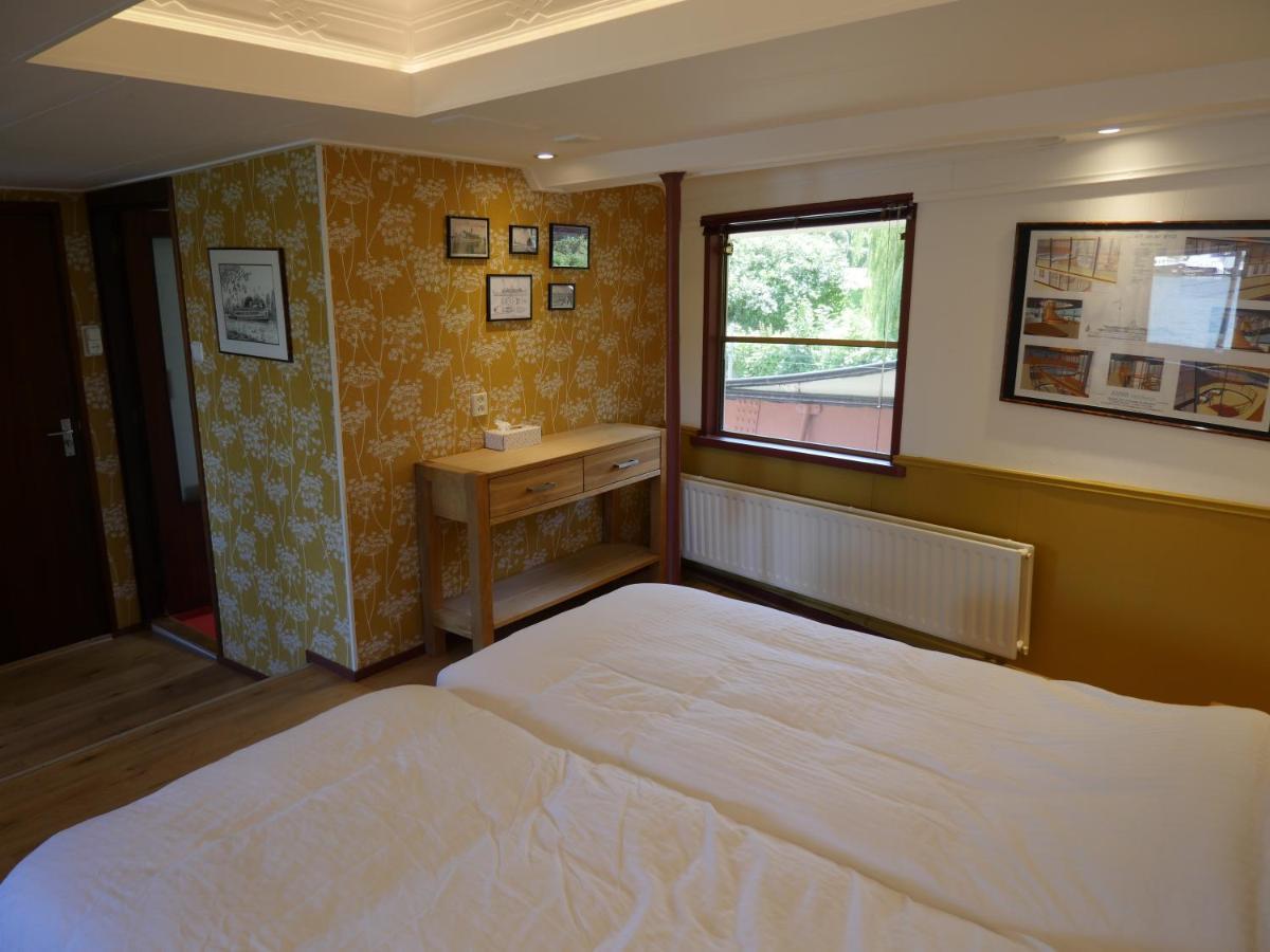 De Logeerboot Dordrecht Bed & Breakfast Bagian luar foto
